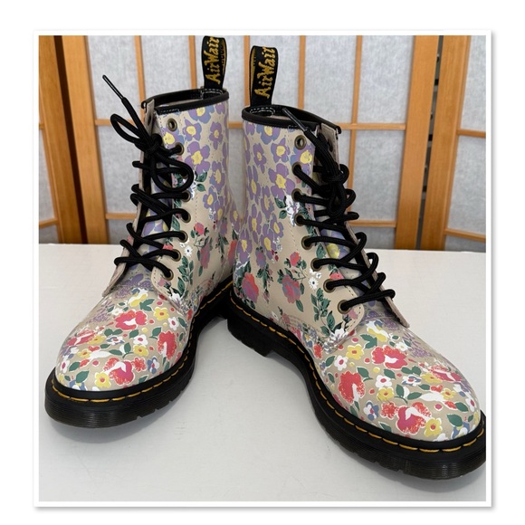 Dr. Martens 1460 Floral Lace-up Combat Boots - Picture 3 of 13